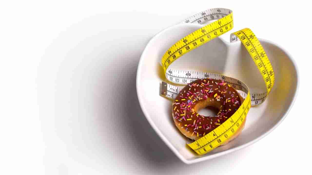 ಪದೇ ಪದೇ ಪಾದಗಳು ಮರಗಟ್ಟಿದಂತಾಗುತ್ತಾ; ಈ ರೀತಿ ಆಗುವುದರ ಹಿಂದಿರುವ ಕಾರಣ ತಿಳಿದುಕೊಳ್ಳಿ