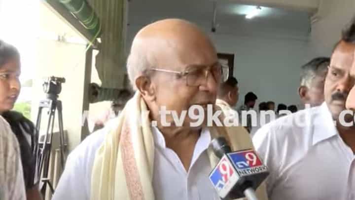 ಒಂದು ದಿನದ ಮಟ್ಟಿಗೆ ಮುಷ್ಕರ ಮುಂದೂಡಿದರೆ ಆಗುವ ಪ್ರಯೋಜನವಾದರೂ ಏನು? ಅನಂತ್ ಸುಬ್ಬಾರಾವ್ ಒಂದು ದಿನದ ಮಟ್ಟಿಗೆ ಮುಷ್ಕರ ಮುಂದೂಡಿದರೆ ಆಗುವ ಪ್ರಯೋಜನವಾದರೂ ಏನು? ಅನಂತ್ ಸುಬ್ಬಾರಾವ್