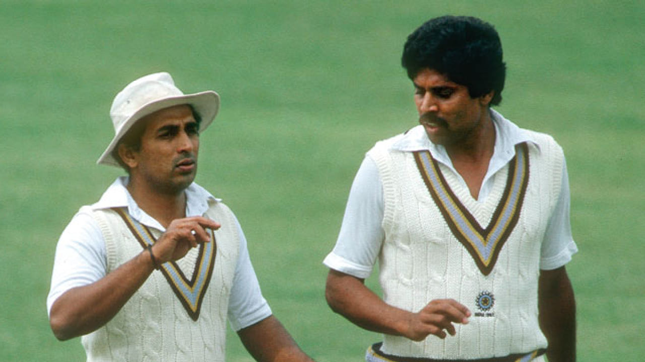 ಇದಾದ ಬಳಿಕ ಈ ವಿಶ್ವ ದಾಖಲೆಯನ್ನು ಟೀಮ್ ಇಂಡಿಯಾದ ತ್ರಿಮೂರ್ತಿಗಳು ಸರಿಗಟ್ಟಿದ್ದರು. 1986 ರಲ್ಲಿ ಶ್ರೀಲಂಕಾ ವಿರುದ್ಧ ನಡೆದ ಟೆಸ್ಟ್ ಪಂದ್ಯದಲ್ಲಿ ಭಾರತದ ಮೊಹಮ್ಮದ್ ಅಝರುದ್ದೀನ್ 199 ರನ್ ಬಾರಿಸಿದರೆ, ಸುನಿಲ್ ಗವಾಸ್ಕರ್ 176 ರನ್ಗಳಿಸಿದ್ದರು. ಇನ್ನು ಕಪಿಲ್ ದೇವ್ 163 ರನ್ಗಳಿಸಿ ಮಿಂಚಿದ್ದರು. ಈ ಮೂಲಕ ಇಂಗ್ಲೆಂಡ್ ದಾಂಡಿಗರು ನಿರ್ಮಿಸಿದ್ದ ವಿಶೇಷ ವಿಶ್ವ ದಾಖಲೆಯನ್ನು ಅಝರ್, ಗವಾಸ್ಕರ್, ಕಪಿಲ್ ದೇವ್ ಸರಿಗಟ್ಟಿದ್ದರು.