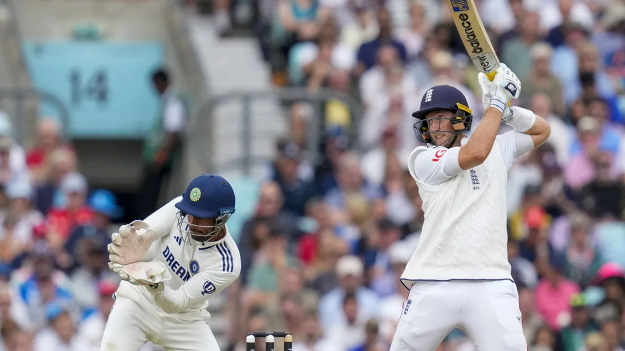 ಭಾರತ ಮತ್ತು ಇಂಗ್ಲೆಂಡ್ ನಡುವಿನ ಐದನೇ ಟೆಸ್ಟ್ ಪಂದ್ಯ ರೋಚಕ ಘಟ್ಟದತ್ತ ಸಾಗಿದೆ. ಆದಾಗ್ಯೂ ಕೊನೆಯ ಪಂದ್ಯವನ್ನು ಭಾರತ ಗೆದ್ದುಕೊಂಡರೆ, ಆಗ ಸರಣಿ 2-2 ರಿಂದ ಡ್ರಾದಲ್ಲಿ ಕೊನೆಯಾಗಲಿದೆ. ಇಂತಹ ಸಂದರ್ಭದಲ್ಲಿ ಆಂಡರ್ಸನ್-ತೆಂಡೂಲ್ಕರ್ ಟ್ರೋಫಿ ಯಾರಿಗೆ ಸಿಗುತ್ತದೆ ಎಂಬುದು ದೊಡ್ಡ ಪ್ರಶ್ನೆಯಾಗಿದೆ. 