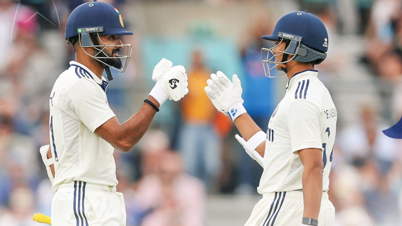 ಭಾರತ ಮತ್ತು ಇಂಗ್ಲೆಂಡ್ ನಡುವೆ ಓವಲ್‌ನಲ್ಲಿ ನಡೆಯುತ್ತಿರುವ ಐದನೇ ಟೆಸ್ಟ್​ ಪಂದ್ಯದ ಎರಡನೇ ಇನ್ನಿಂಗ್ಸ್​ನಲ್ಲಿ ಟೀಂ ಇಂಡಿಯಾ ಭರ್ಜರಿ ಪುನರಾಗಮನ ಮಾಡಿದೆ. ಮೊದಲ ಇನ್ನಿಂಗ್ಸ್​ನಲ್ಲಿ 224 ರನ್​ಗಳಿಗೆ ಆಲೌಟ್ ಆಗಿದ್ದ ಭಾರತ, ಇಂಗ್ಲೆಂಡ್‌ ತಂಡವನ್ನು 247 ರನ್​ಗಳಿಗೆ ಸೀಮಿತಗೊಳಿಸಿತು. ಆ ಬಳಿಕ ಎರಡನೇ ಇನ್ನಿಂಗ್ಸ್ ಆರಂಭಿಸಿರುವ ಶುಭ್​ಮನ್ ಗಿಲ್ ಪಡೆ ಪ್ರಸ್ತುತ 300 ರನ್​ಗಳ ಸಮೀಪದಲ್ಲಿದೆ.
