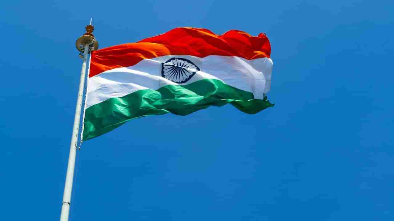 Independence Day 2025: ಸ್ವಾತಂತ್ರ್ಯ ದಿನದಂದು ಧ್ವಜಾರೋಹಣ ಮಾಡುವಾಗ ನೀವು ಮಾಡಬೇಕಾದ, ಮಾಡಬಾರದ ಸಂಗತಿಗಳಿವು