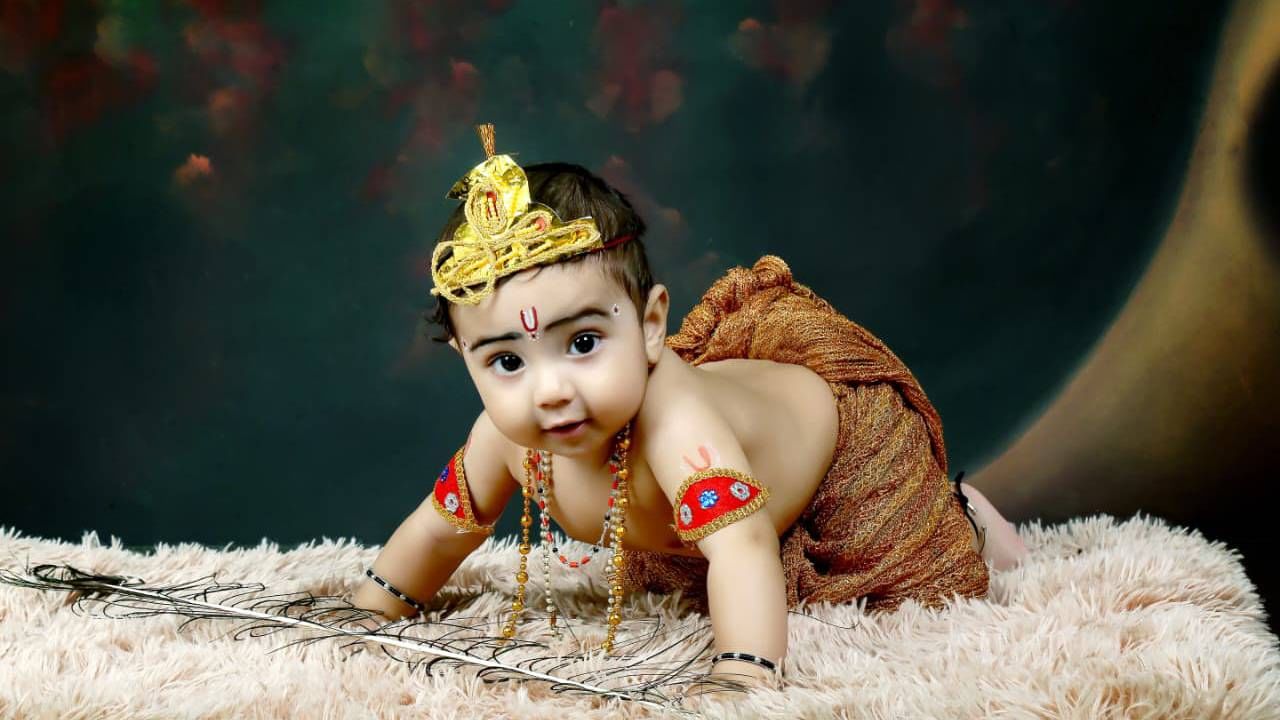 ಕೃಷ್ಣ: ಜಕ್ಷ್‌, ತಂದೆ: ಕಿಶೋರ್‌, ತಾಯಿ: ದಿವ್ಯ, ಊರು: ನೀರ್‌ಮಾರ್ಗ

