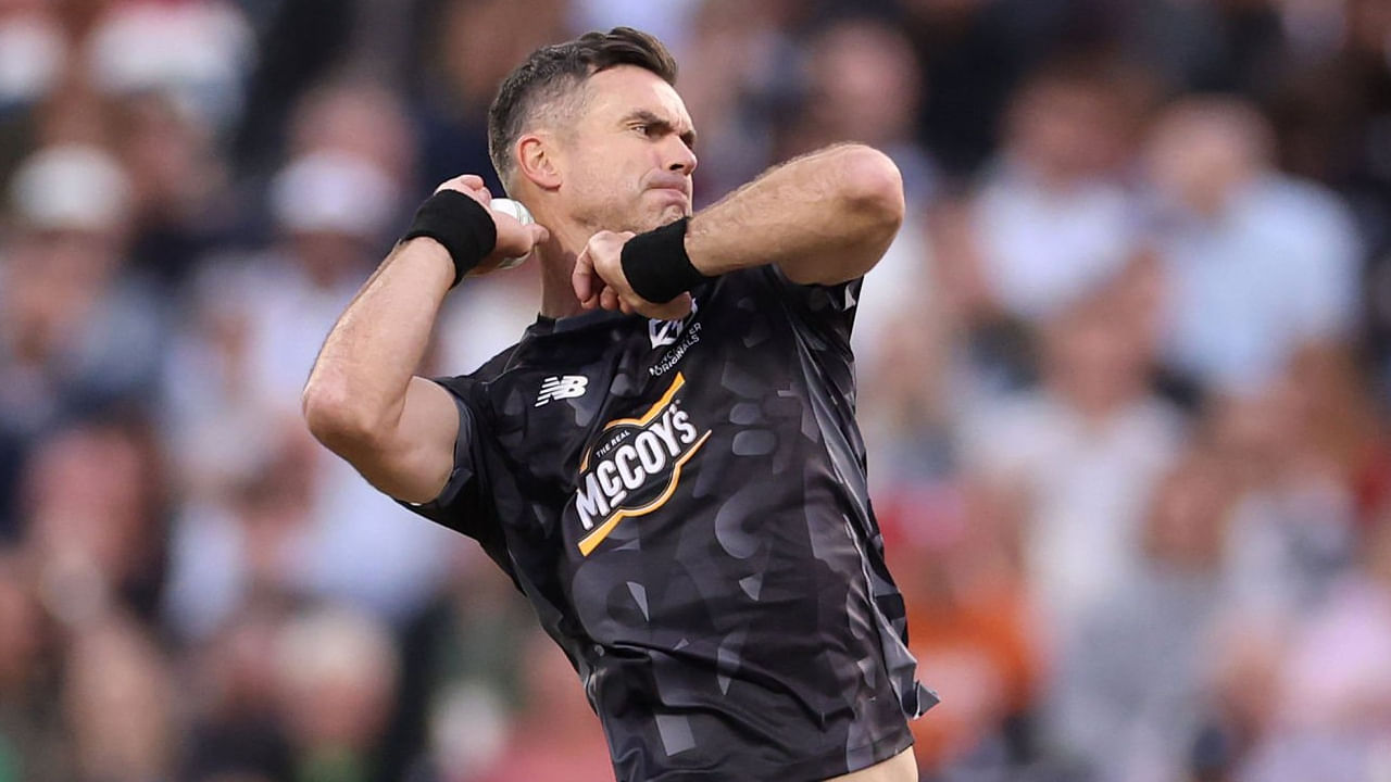 ಇನ್ನು ಚೊಚ್ಚಲ ದಿ ಹಂಡ್ರೆಡ್ ಲೀಗ್ ಪಂದ್ಯವಾಡಿದ ಜೇಮ್ಸ್ ಅ್ಯಂಡರ್ಸನ್ ಒಟ್ಟು 20 ಎಸೆತಗಳನ್ನು ಎಸೆದಿದ್ದಾರೆ. ಈ ವೇಳೆ 36 ರನ್ ನೀಡಿದರೂ ಒಂದೇ ಒಂದು ವಿಕೆಟ್ ಪಡೆಯಲು ಸಾಧ್ಯವಾಗಿಲ್ಲ. ಇನ್ನು ಈ 20 ಎಸೆತಗಳಲ್ಲಿ 5 ಡಾಟ್ ಬಾಲ್ ಎಸೆಯುವಲ್ಲಿ ಸಫಲರಾಗಿದ್ದರು. ಹೀಗಾಗಿ ಅನುಭವಿ ವೇಗಿಯನ್ನು ಮುಂದಿನ ಪಂದ್ಯದಲ್ಲೂ ಕಣಕ್ಕಿಳಿಸುವ ಸಾಧ್ಯತೆಯಿದೆ.