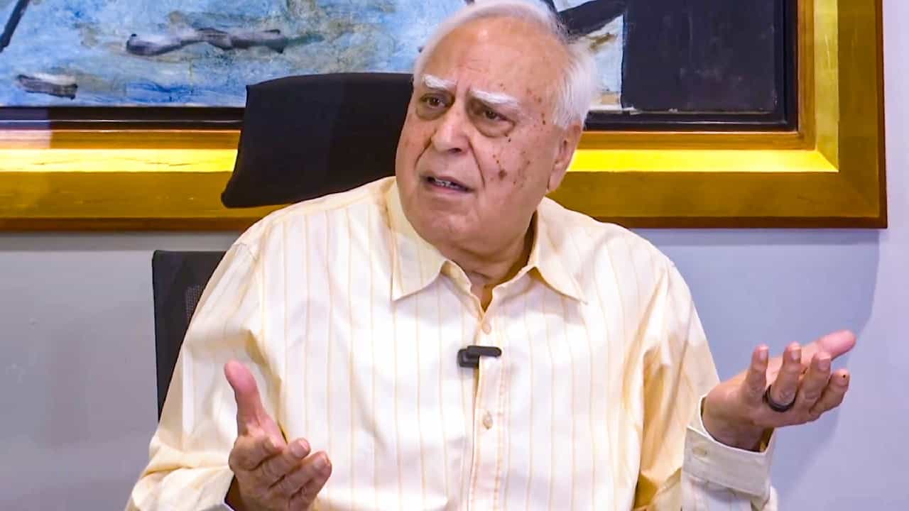 ಜಗದೀಪ್ ಧನ್ಖರ್ ಸೇಫ್ ಆಗಿದ್ದಾರಾ?; ಮಾಜಿ ಉಪರಾಷ್ಟ್ರಪತಿ ಎಲ್ಲಿದ್ದಾರೆಂದು ಅಮಿತ್ ಶಾಗೆ ಕಪಿಲ್ ಸಿಬಲ್ ಪ್ರಶ್ನೆ