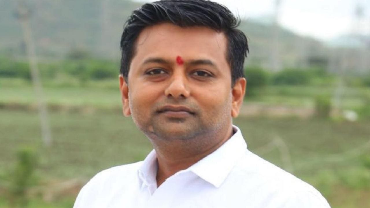 ಗೇಮಿಂಗ್​ ಆ್ಯಪ್​ಗಳಿಗೆ ಅಕ್ರಮ ಹಣ ವರ್ಗಾವಣೆ ಆರೋಪ: ಕಾಂಗ್ರೆಸ್​ ಶಾಸಕ ಕೆಸಿ ವೀರೇಂದ್ರ ಇಡಿ ಕಸ್ಟಡಿಗೆ