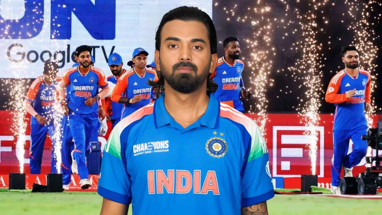 ಏಷ್ಯನ್ ರಾಷ್ಟ್ರಗಳ ಕ್ರಿಕೆಟ್ ಕದನ ಏಷ್ಯಾಕಪ್ (Asia Cup 2025) ಸೆಪ್ಟೆಂಬರ್ 9 ರಿಂದ ಶುರುವಾಗಲಿದೆ. ಯುಎಇ ನಲ್ಲಿ ನಡೆಯಲಿರುವ ಈ ಟೂರ್ನಿಗಾಗಿ ಭಾರತ ತಂಡವನ್ನು ಪ್ರಕಟಿಸಲಾಗಿದೆ. ಹದಿನೈದು ಸದಸ್ಯರುಗಳ ಈ ತಂಡದಲ್ಲಿ ಕನ್ನಡಿಗ ಕೆಎಲ್ ರಾಹುಲ್ಗೆ (KL Rahul) ಸ್ಥಾನ ಲಭಿಸಿಲ್ಲ.