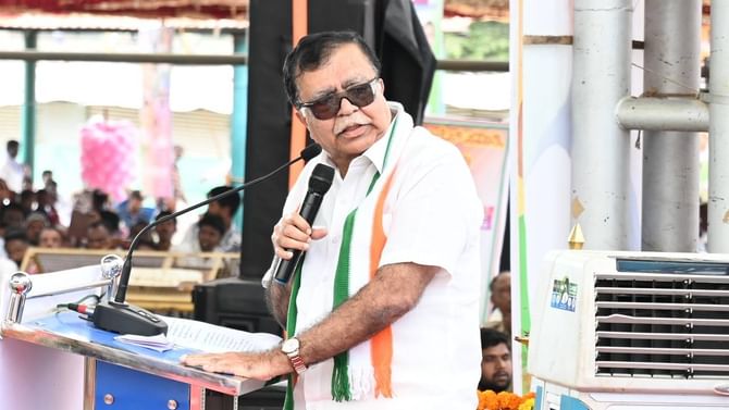 KN Rajanna Resigns: ಪಕ್ಷ ವಿರೋಧಿ ಹೇಳಿಕೆಗಳೇ ರಾಜೀನಾಮೆಗೆ ಕಾರಣವಾಯ್ತೇ? KN Rajanna Resigns: ಪಕ್ಷ ವಿರೋಧಿ ಹೇಳಿಕೆಗಳೇ ರಾಜೀನಾಮೆಗೆ ಕಾರಣವಾಯ್ತೇ?