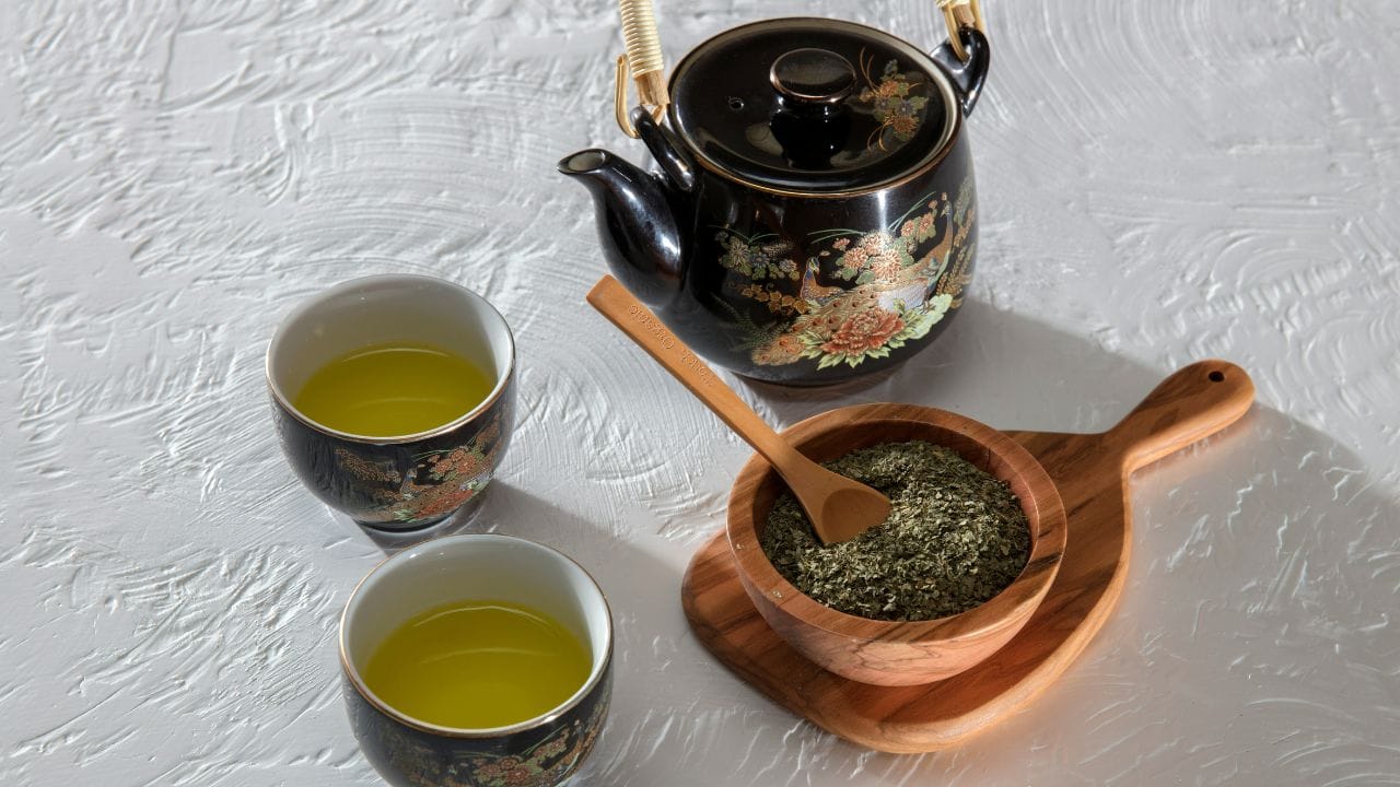 ಬೆಳಿಗ್ಗೆ ಒಂದು ಕಪ್ ಈ ಹುಲ್ಲಿನ ಚಹಾ ಕುಡಿಯಿರಿ ತೂಕ ಮಂಜಿನಂತೆ ಕರಗುತ್ತೆ