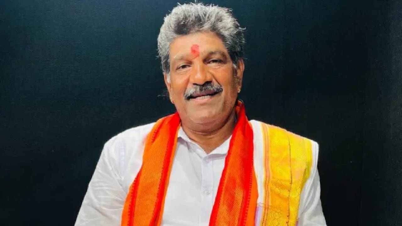 ಧರ್ಮಸ್ಥಳ ಕೇಸ್: ಮಹೇಶ್ ಶೆಟ್ಟಿ ತಿಮರೋಡಿ ಮನೆಯಲ್ಲಿ 3 ತಲವಾರು ಪತ್ತೆ, - Kannada News  | Dharmasthala mass burials case: three sword Found In mahesh thimarodi  House | TV9 Kannada