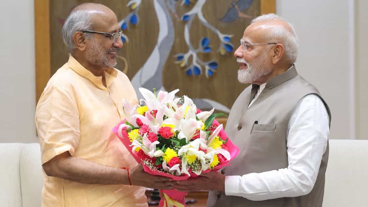 ಎನ್ಡಿಎ ಉಪರಾಷ್ಟ್ರಪತಿ ಅಭ್ಯರ್ಥಿ ರಾಧಾಕೃಷ್ಣನ್ಗೆ ಪ್ರಧಾನಿ ಮೋದಿ ಅಭಿನಂದನೆ ಎನ್ಡಿಎ ಉಪರಾಷ್ಟ್ರಪತಿ ಅಭ್ಯರ್ಥಿ ರಾಧಾಕೃಷ್ಣನ್ಗೆ ಪ್ರಧಾನಿ ಮೋದಿ ಅಭಿನಂದನೆ