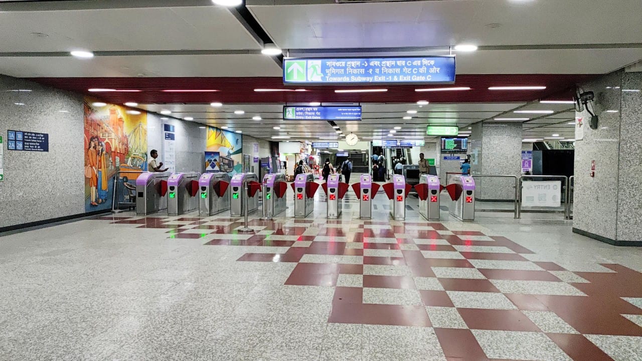 13.61 ಕಿ.ಮೀ. ಉದ್ದದ ಹೊಸ ಮೆಟ್ರೋ ಮಾರ್ಗಗಳನ್ನು ಪ್ರಾರಂಭಿಸಲಾಗುವುದು. ಪ್ರಧಾನಿ ನರೇಂದ್ರ ಮೋದಿ ತಮ್ಮ ಭೇಟಿಯ ಸಮಯದಲ್ಲಿ ಸೇವೆಗಳನ್ನು ಉದ್ಘಾಟಿಸಲಿದ್ದಾರೆ, ಇದು ನಗರದ ಸಂಪರ್ಕಕ್ಕೆ ಪ್ರಮುಖ ಉತ್ತೇಜನ ನೀಡುತ್ತದೆ.
