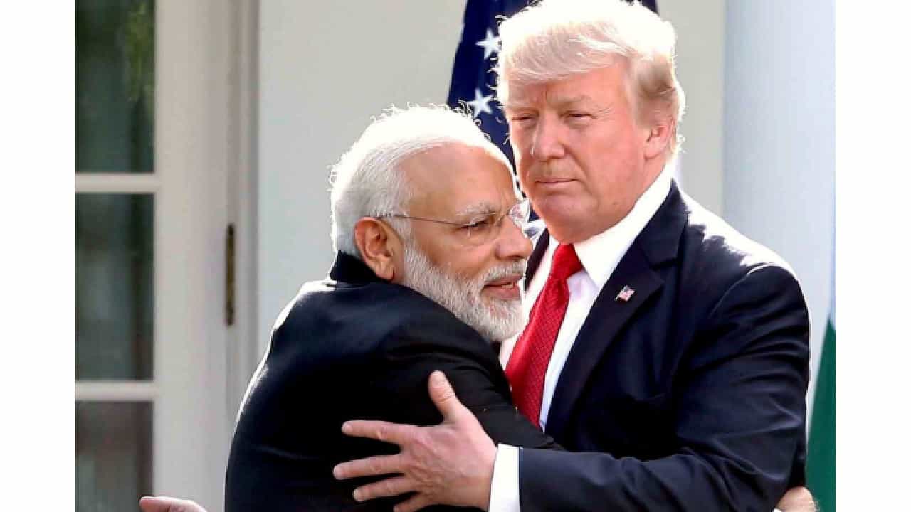 ಮತ್ತೆ ಸುಂಕದ ಅಸ್ತ್ರ ಪ್ರಯೋಗಿಸಿದ ಅಮೆರಿಕ; ರಷ್ಯಾದ ತೈಲ ಖರೀದಿಸಿದ್ದಕ್ಕೆ ಭಾರತಕ್ಕೆ ಟ್ರಂಪ್ ಬೆದರಿಕೆ ಮತ್ತೆ ಸುಂಕದ ಅಸ್ತ್ರ ಪ್ರಯೋಗಿಸಿದ ಅಮೆರಿಕ; ರಷ್ಯಾದ ತೈಲ ಖರೀದಿಸಿದ್ದಕ್ಕೆ ಭಾರತಕ್ಕೆ ಟ್ರಂಪ್ ಬೆದರಿಕೆ