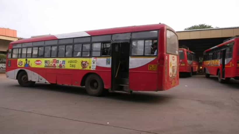 ಹೈಕೋರ್ಟ್ ಛೀಮಾರಿ ಬೆನ್ನಲ್ಲೇ ರಸ್ತೆಗಿಳಿದ ಸಾರಿಗೆ ಬಸ್ಗಳು, ಪ್ರಯಾಣಿಕರು ಖುಷ್
