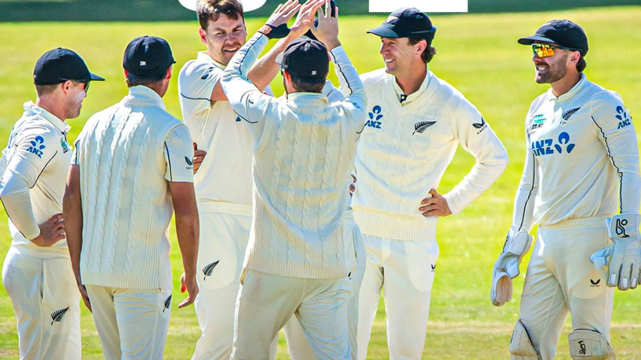 ವಾಸ್ತವವಾಗಿ, ಟೆಸ್ಟ್ ಶ್ರೇಯಾಂಕದಲ್ಲಿ ಅಗ್ರ-9 ತಂಡಗಳು ಮಾತ್ರ ವಿಶ್ವ ಟೆಸ್ಟ್ ಚಾಂಪಿಯನ್​ಶಿಪ್​ನಲ್ಲಿ ಭಾಗವಹಿಸುತ್ತವೆ. ಆದರೆ ಜಿಂಬಾಬ್ವೆ ತಂಡದ ಶ್ರೇಯಾಂಕ ಇದಕ್ಕಿಂತ ಕೆಳಗಿರುವುದರಿಂದ, ಉಭಯ ತಂಡಗಳ ಟೆಸ್ಟ್ ಸರಣಿಯು WTC ಯ ಭಾಗವಾಗಿರಲಿಲ್ಲ. ಇದರರ್ಥ ನ್ಯೂಜಿಲೆಂಡ್ ಎರಡೂ ಟೆಸ್ಟ್ ಪಂದ್ಯಗಳನ್ನು ಗೆದ್ದಿದ್ದರೂ ಸಹ, ಈ ಸರಣಿಯಿಂದ ಯಾವುದೇ ಅಂಕಗಳನ್ನು ಪಡೆಯುವುದಿಲ್ಲ.