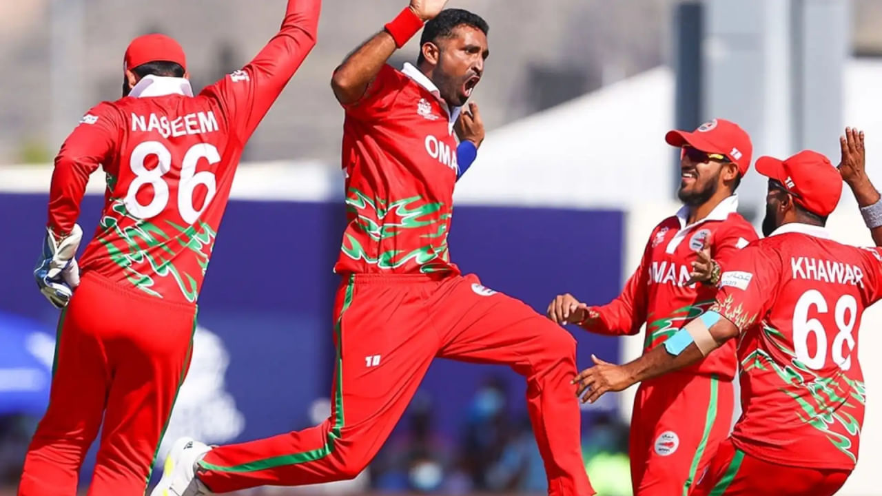  ವಿಶೇಷವೆಂದರೆ ಇಲ್ಲಿಯವರೆಗೆ ಏಷ್ಯಾಕಪ್ ಅನ್ನು ಎರಡು ಬಾರಿ ಟಿ 20 ಸ್ವರೂಪದಲ್ಲಿ ಆಡಲಾಗಿದೆ, ಆದರೆ ಈ ಪಂದ್ಯಾವಳಿಯ ಟಾಪ್ 7 ಸ್ಕೋರ್‌ಗಳು 2022 ರಲ್ಲಿ ಮಾತ್ರ ದಾಖಲಾಗಿದ್ದವು. ಇದಕ್ಕೂ ಮುನ್ನ 2016 ರಲ್ಲಿ, ಏಷ್ಯಾಕಪ್ ಅನ್ನು ಮೊದಲ ಬಾರಿಗೆ ಟಿ20 ಮಾದರಿಯಲ್ಲಿ ಆಡಲಾಗಿತ್ತು. ಆ ಆವೃತ್ತಿಯ ಅತ್ಯಧಿಕ ಸ್ಕೋರ್ ಓಮನ್ ಹೆಸರಿನಲ್ಲಿತ್ತು. ಓಮನ್ ಐದು ವಿಕೆಟ್ ನಷ್ಟಕ್ಕೆ 180 ರನ್ ಗಳಿಸಿತು. 