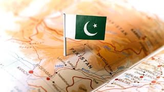 ಏಟಿಗೆ ಎದುರೇಟು; ದೆಹಲಿಯಲ್ಲಿರುವ ಪಾಕಿಸ್ತಾನದ ರಾಯಭಾರ ಕಚೇರಿಗೆ ಪೇಪರ್ ನಿಲ್ಲಿಸಿದ ಭಾರತ