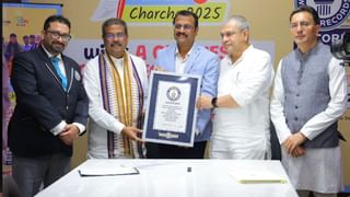 ರಸ್ತೆ ಬದಿ ನಿಲ್ಲಿಸಿದ್ದ ಕಾರಿನೊಳಗೆ ಇಬ್ಬರು ಪುರುಷರ ನಿಗೂಢ ಸಾವು