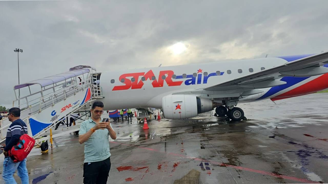 ಮುಂಬೈಗೆ ಹೊರಟಿದ್ದ ವಿಮಾನ ಬೆಳಗಾವಿಯಲ್ಲಿ ತುರ್ತು ಭೂಸ್ಪರ್ಶ