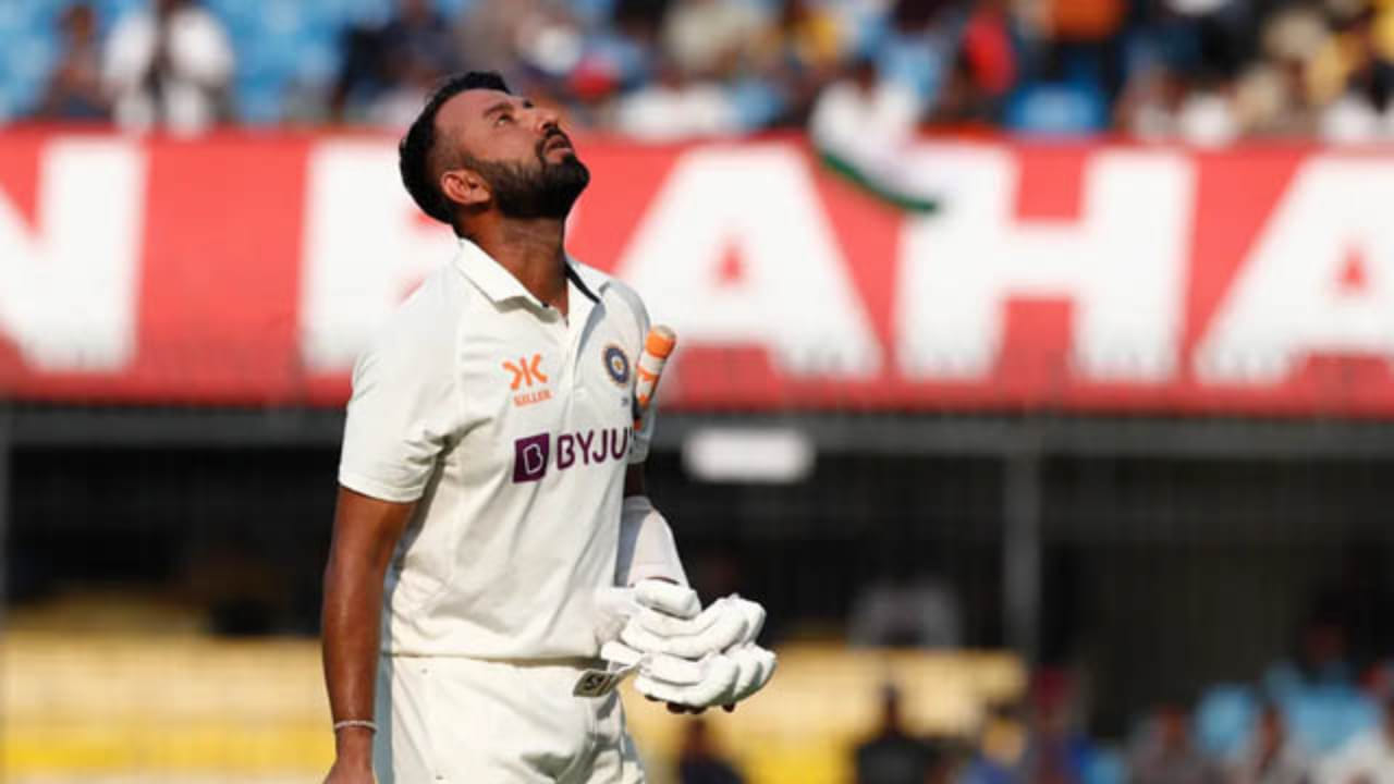 2013 ರಲ್ಲಿ ಆಸ್ಟ್ರೇಲಿಯಾ ವಿರುದ್ಧದ ಪಂದ್ಯದೊಂದಿಗೆ ತಮ್ಮ ಟೆಸ್ಟ್ ವೃತ್ತಿಜೀವನವನ್ನು ಪ್ರಾರಂಭಿಸಿದ ಚೇತೇಶ್ವರ ಪೂಜಾರ, ಟೀಂ ಇಂಡಿಯಾ ಪರ 103 ಟೆಸ್ಟ್ ಪಂದ್ಯಗಳನ್ನು ಆಡಿದ್ದಾರೆ. ಇದರಲ್ಲಿ ಪೂಜಾರ 43.60 ಸರಾಸರಿಯಲ್ಲಿ 7195 ರನ್ ಗಳಿಸಿದ್ದಾರೆ. ಇದರಲ್ಲಿ 19 ಶತಕಗಳು ಮತ್ತು 35 ಅರ್ಧಶತಕಗಳು ಸೇರಿವೆ.