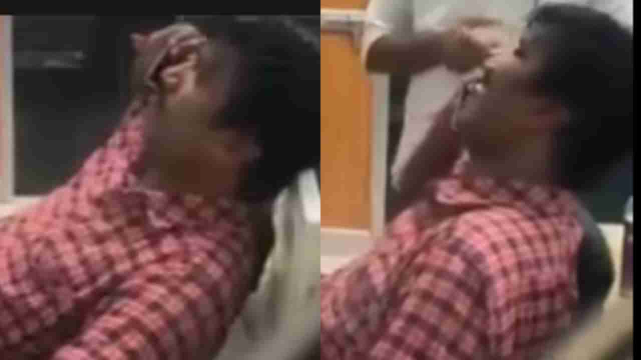 ಫೋನ್ನಲ್ಲಿ ಹರಟೆ ಹೊಡೆಯುತ್ತಾ ರೈಲು ಟಿಕೆಟ್ ಕೊಡಲು ಹತ್ತಾರು ಜನರ ಸತಾಯಿಸಿದ ಕ್ಲರ್ಕ್: ವಿಡಿಯೋ ವೈರಲ್ ಬೆನ್ನಲ್ಲೇ ಅಮಾನತು