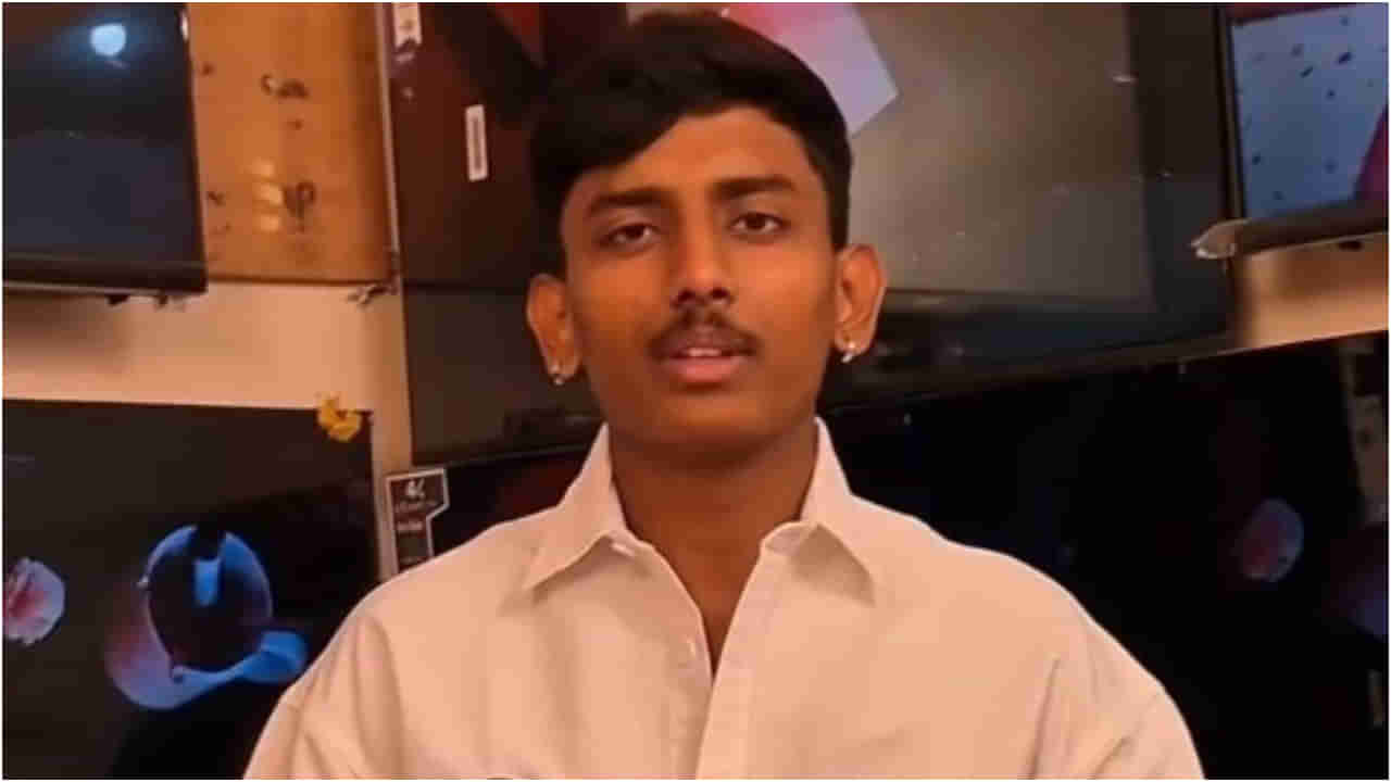 ನಟ ರಕ್ಷಕ್ ಕಾರು ಡಿಕ್ಕಿ: ಬೈಕ್ ಸವಾರನ ಕಾಲು ಮೂಳೆ ಮುರಿತ