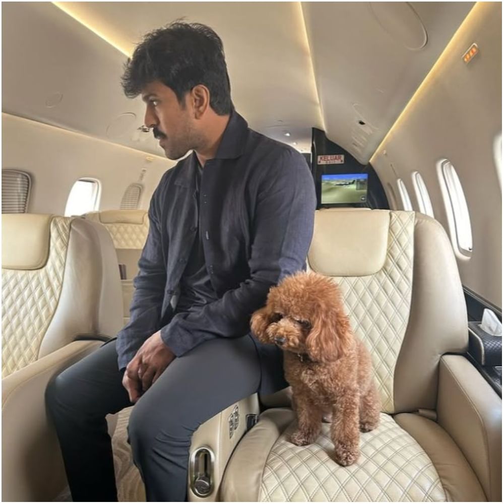 Chiranjeevi's son Ram Charan has a private jet. He had also started airlines before. He is the owner of thousands of crores of rupees. His father, Tollywood megastar Chiranjeevi, is the owner of thousands of crores of rupees. He had once tried to enter politics. They also have a charter plane. It is used for cinema promotion and spending time with the family.