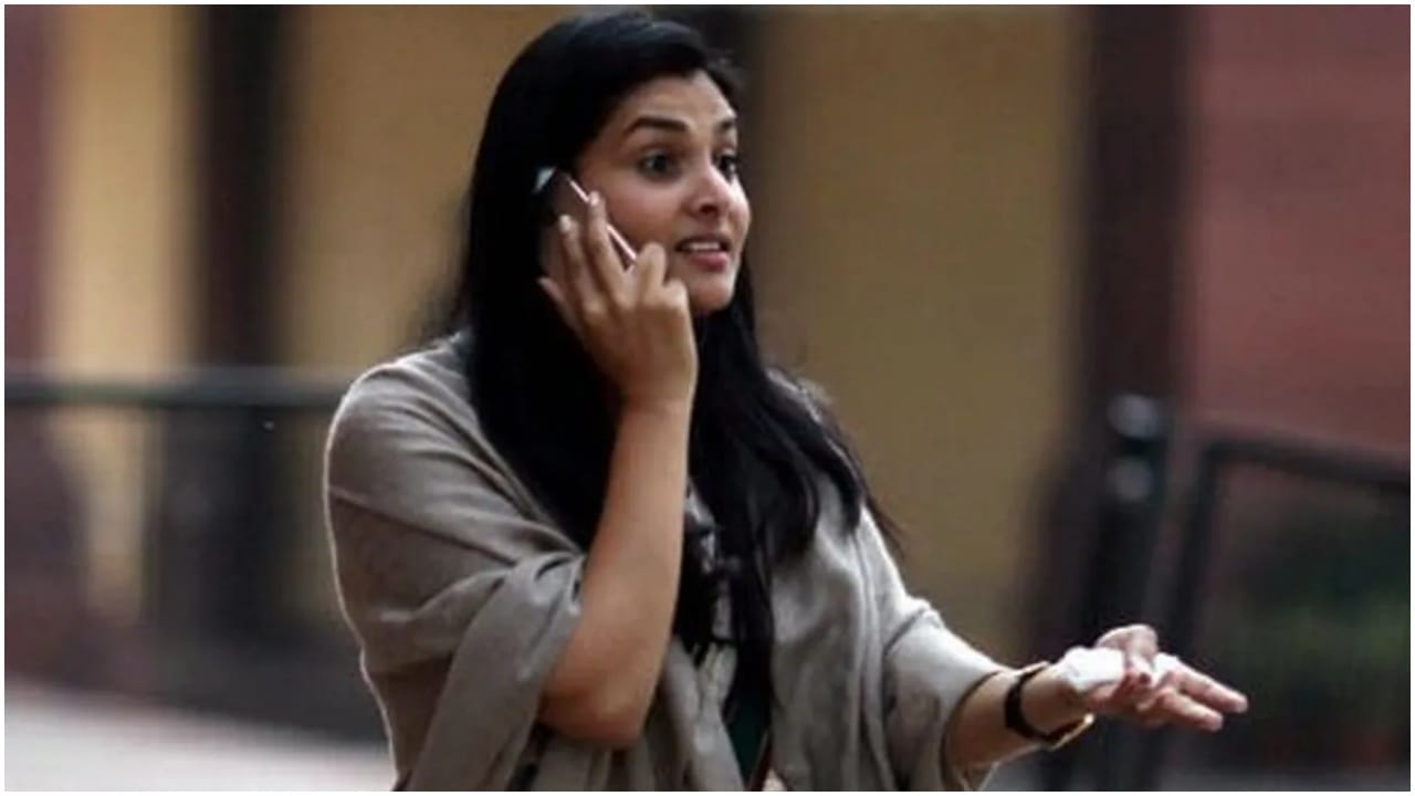 ರಮ್ಯಾಗೆ ಅಶ್ಲೀಲ ಸಂದೇಶ ಕಳುಹಿಸಿದ ಎಲ್ಲರಿಗೂ ಇದೆ ಮಾರಿ ಹಬ್ಬ; ಸಿಕ್ಕಿತು ದೊಡ್ಡ ಸೂಚನೆ ರಮ್ಯಾಗೆ ಅಶ್ಲೀಲ ಸಂದೇಶ ಕಳುಹಿಸಿದ ಎಲ್ಲರಿಗೂ ಇದೆ ಮಾರಿ ಹಬ್ಬ; ಸಿಕ್ಕಿತು ದೊಡ್ಡ ಸೂಚನೆ