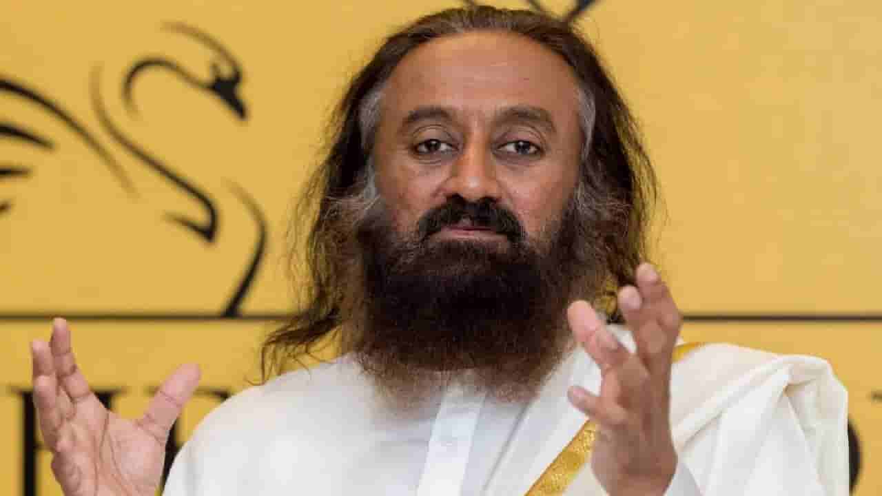 ದೇಶಭಕ್ತಿಯು ಸಾರ್ವತ್ರಿಕತೆಗೆ ವಿರುದ್ಧವಾಗಿದೆಯೇ?: ಗುರುದೇವ್ ಶ್ರೀ ಶ್ರೀ ರವಿಶಂಕರ್ ಹೇಳುವುದೇನು?