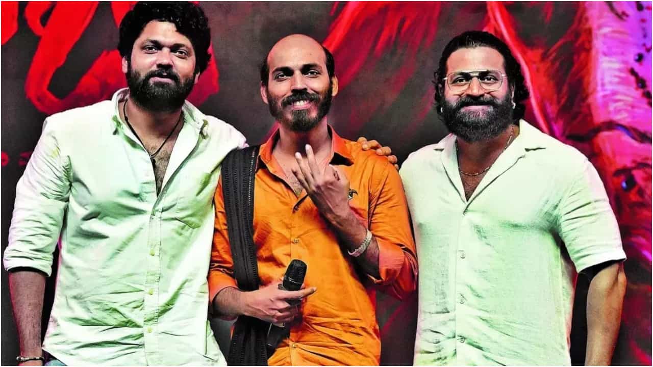 ಒಟ್ಟಿಗೆ ನಟಿಸಲಿದ್ದಾರೆ ರಾಜ್, ರಕ್ಷಿತ್, ರಿಷಬ್; ಅಪ್ಡೇಟ್ ಕೊಟ್ಟ ರಾಜ್ ಬಿ ಶೆಟ್ಟಿ ಒಟ್ಟಿಗೆ ನಟಿಸಲಿದ್ದಾರೆ ರಾಜ್, ರಕ್ಷಿತ್, ರಿಷಬ್; ಅಪ್ಡೇಟ್ ಕೊಟ್ಟ ರಾಜ್ ಬಿ ಶೆಟ್ಟಿ