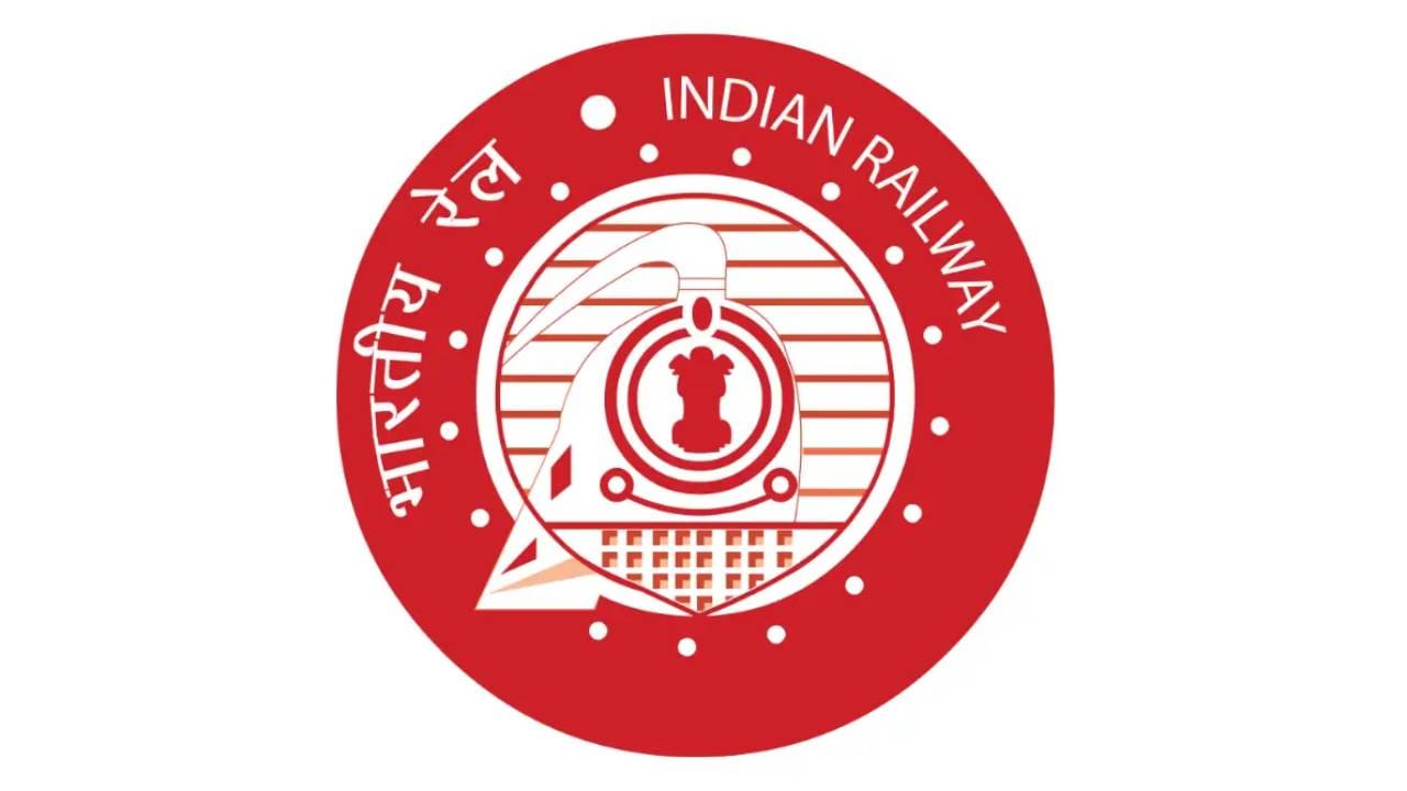 Railway Recruitment: ರೈಲ್ವೆಯಲ್ಲಿ 368 ಸೆಕ್ಷನ್ ಕಂಟ್ರೋಲರ್ ಹುದ್ದೆಗಳಿಗೆ ನೇಮಕಾತಿ; ಪದವೀಧರರು ಅರ್ಹರು Railway Recruitment: ರೈಲ್ವೆಯಲ್ಲಿ 368 ಸೆಕ್ಷನ್ ಕಂಟ್ರೋಲರ್ ಹುದ್ದೆಗಳಿಗೆ ನೇಮಕಾತಿ; ಪದವೀಧರರು ಅರ್ಹರು