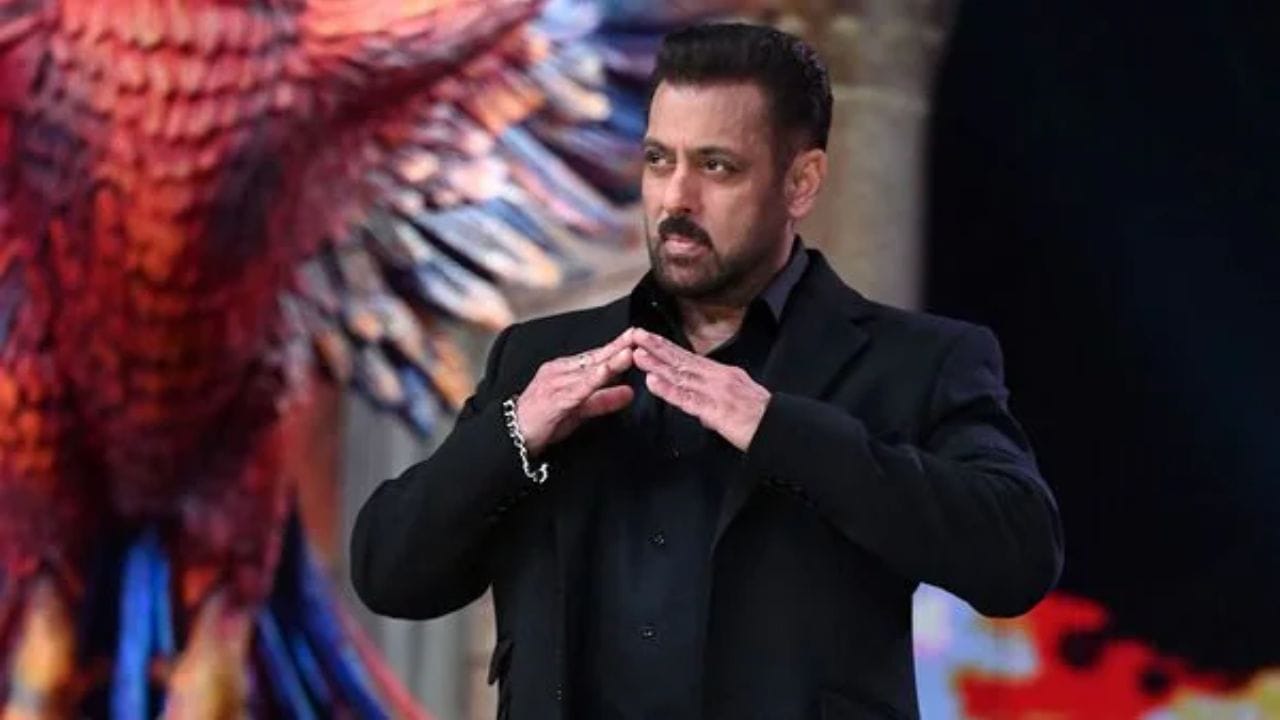 ಅದ್ಧೂರಿಯಾಗಿ ಉದ್ಘಾಟನೆಯಾಯ್ತು ಬಿಗ್​ಬಾಸ್: ಸ್ಪರ್ಧಿಗಳು ಯಾರ್ಯಾರು?