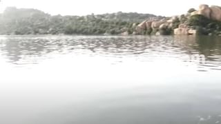 Video: ಹರಿದ್ವಾರ ಭೂಕುಸಿತ, ಬೈಕ್​​ನಲ್ಲಿದ್ದ ಮೂವರು ಕೂದಲೆಳೆ ಅಂತರದಲ್ಲಿ ಅಪಾಯದಿಂದ ಪಾರು