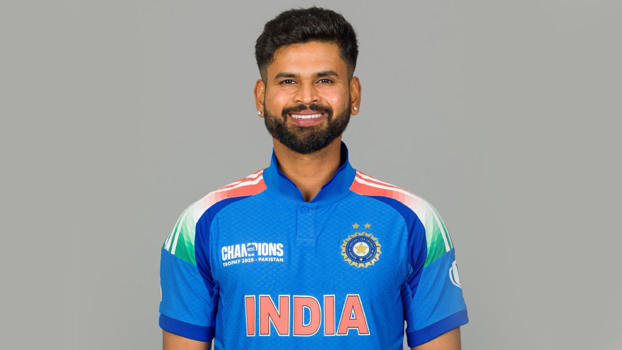 ಶ್ರೇಯಸ್ ಅಯ್ಯರ್: 2023ರ ಏಕದಿನ ವಿಶ್ವಕಪ್ ಬಳಿಕ ಶ್ರೇಯಸ್ ಅಯ್ಯರ್ ಟೀಮ್ ಇಂಡಿಯಾ ಪರ ಒಂದೇ ಒಂದು ಟಿ20 ಪಂದ್ಯವಾಡಿಲ್ಲ. ಇದಾಗ್ಯೂ ಸೈಯ್ಯದ್ ಮುಷ್ತಾಕ್ ಅಲಿ ಟೂರ್ನಿ (345 ರನ್ಸ್​) ಹಾಗೂ ಐಪಿಎಲ್​ನಲ್ಲಿ (604) ಅಯ್ಯರ್ ಭರ್ಜರಿ ಪ್ರದರ್ಶನ ನೀಡಿದ್ದಾರೆ. ಹೀಗಾಗಿ ಈ ಬಾರಿ ಏಷ್ಯಾಕಪ್ ತಂಡದಲ್ಲಿ ಸ್ಥಾನ ಪಡೆಯುವ ವಿಶ್ವಾಸದಲ್ಲಿದ್ದಾರೆ.