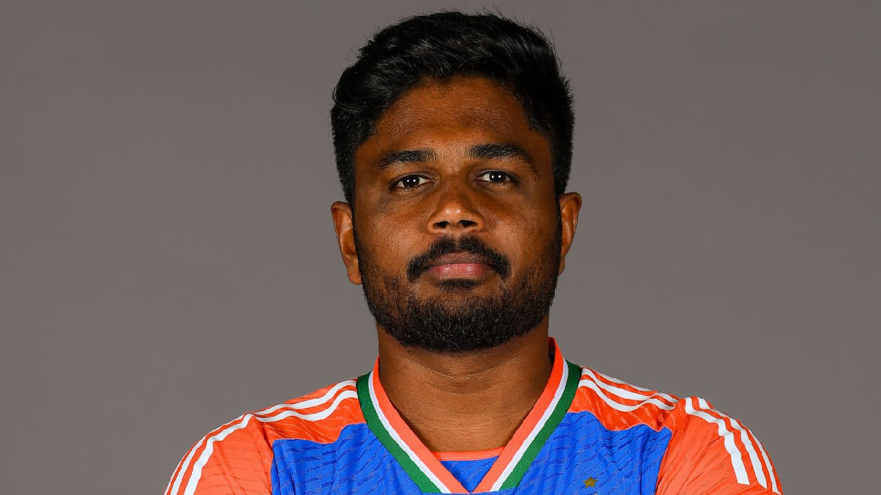 ಇನ್ನು ರಿಷಭ್ ಪಂತ್ ಹೊರಗುಳಿದರೆ ವಿಕೆಟ್ ಕೀಪಿಂಗ್ ಜವಾಬ್ದಾರಿಯನ್ನು ಸಂಜು ಸ್ಯಾಮ್ಸನ್ ನಿರ್ವಹಿಸಲಿದ್ದಾರೆ. ಇನ್ನು 2ನೇ ವಿಕೆಟ್ ಕೀಪರ್ ಆಗಿ ಧ್ರುವ್ ಜುರೇಲ್ ಅಥವಾ ಜಿತೇಶ್ ಶರ್ಮಾ ಆಯ್ಕೆಯಾಗುವ ಸಾಧ್ಯತೆಯಿದೆ. ಹೀಗಾಗಿ ಈ ಬಾರಿಯ ಏಷ್ಯಾಕಪ್​ನಲ್ಲಿ ಟೀಮ್ ಇಂಡಿಯಾ ಪರ ಯುವ ದಾಂಡಿಗರ ದಂಡೇ ಕಣಕ್ಕಿಳಿಯುವುದನ್ನು ಎದುರು ನೋಡಬಹುದು.