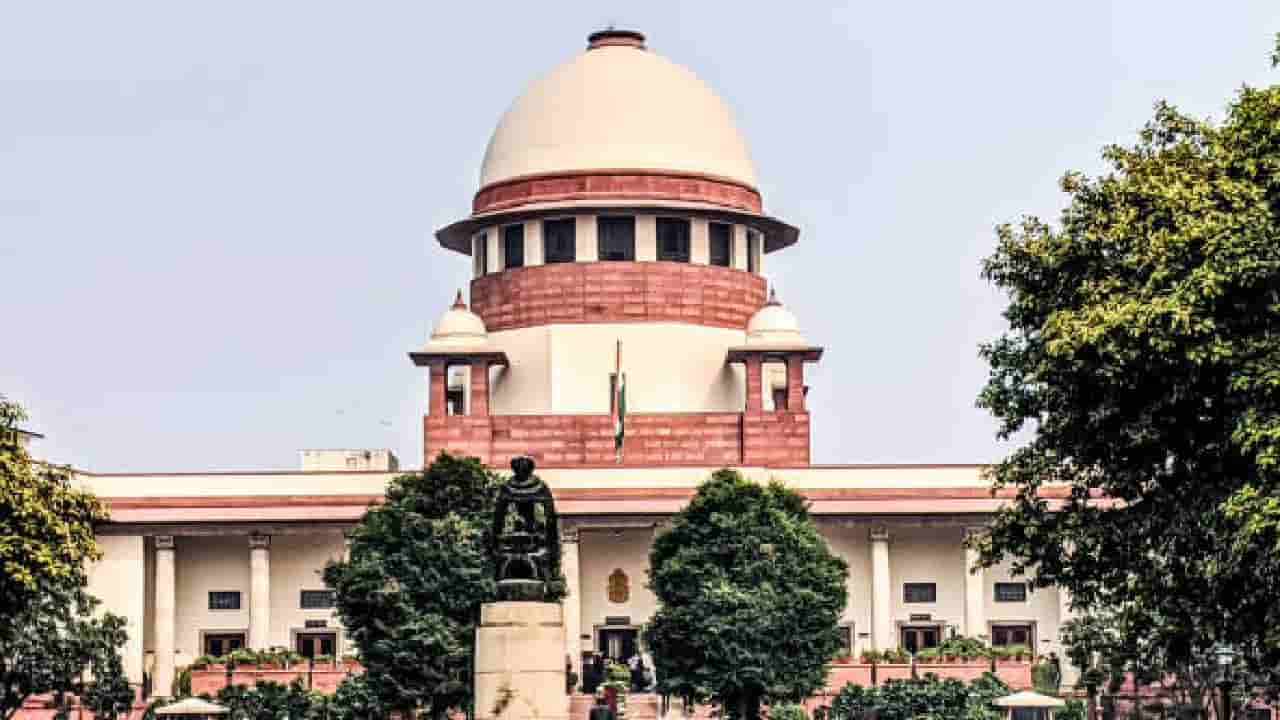 ಆಧಾರ್ ಪೌರತ್ವದ ದಾಖಲೆಯಲ್ಲ, ಆದರೆ ಗುರುತಿನ ಚೀಟಿಯಾಗಿ ಬಳಸಬಹುದು; ಸುಪ್ರೀಂ ಕೋರ್ಟ್