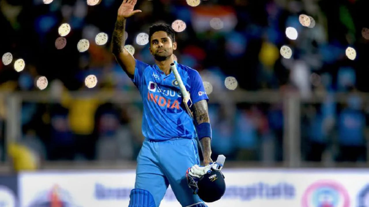 ಬಿಸಿಸಿಐ ಮೂಲವನ್ನು ಉಲ್ಲೇಖಿಸಿ ವರದಿ ಮಾಡಿರುವ ದಿ ಇಂಡಿಯನ್ ಎಕ್ಸ್ಪ್ರೆಸ್, ಫಿಟ್ ಆಗಿ ಮರಳುತ್ತಿರುವ ಸೂರ್ಯಕುಮಾರ್ ಏಷ್ಯಾಕಪ್ನಲ್ಲಿ ತಂಡದ ಜವಾಬ್ದಾರಿಯನ್ನು ವಹಿಸಿಕೊಳ್ಳಲಿದ್ದಾರೆ. ಹಾಗೆಯೇ ಅವರು ತಂಡದ ಆಯ್ಕೆ ಸಮಿತಿ ಸಭೆಯಲ್ಲೂ ಭಾಗವಹಿಸಲಿದ್ದಾರೆ ಎಂದು ಹೇಳಲಾಗಿದೆ.