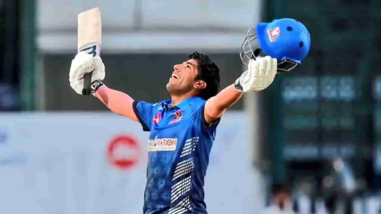 11 ಸಿಕ್ಸ್, ಕೇವಲ 1 ಫೋರ್: ಸ್ಫೋಟಕ ಸೆಂಚುರಿ ಸಿಡಿಸಿದ RCB ಆಟಗಾರ