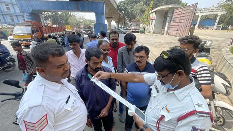 ಟ್ರಾಫಿಕ್ ಫೈನ್ ಶೇ 50ರ ರಿಯಾಯಿತಿಗೆ ಭರ್ಜರಿ ರೆಸ್ಪಾನ್ಸ್: ನಾಲ್ಕೇ ದಿನದಲ್ಲಿ ಸಂಗ್ರಹವಾದ ದಂಡವೆಷ್ಟು ಗೊತ್ತಾ?