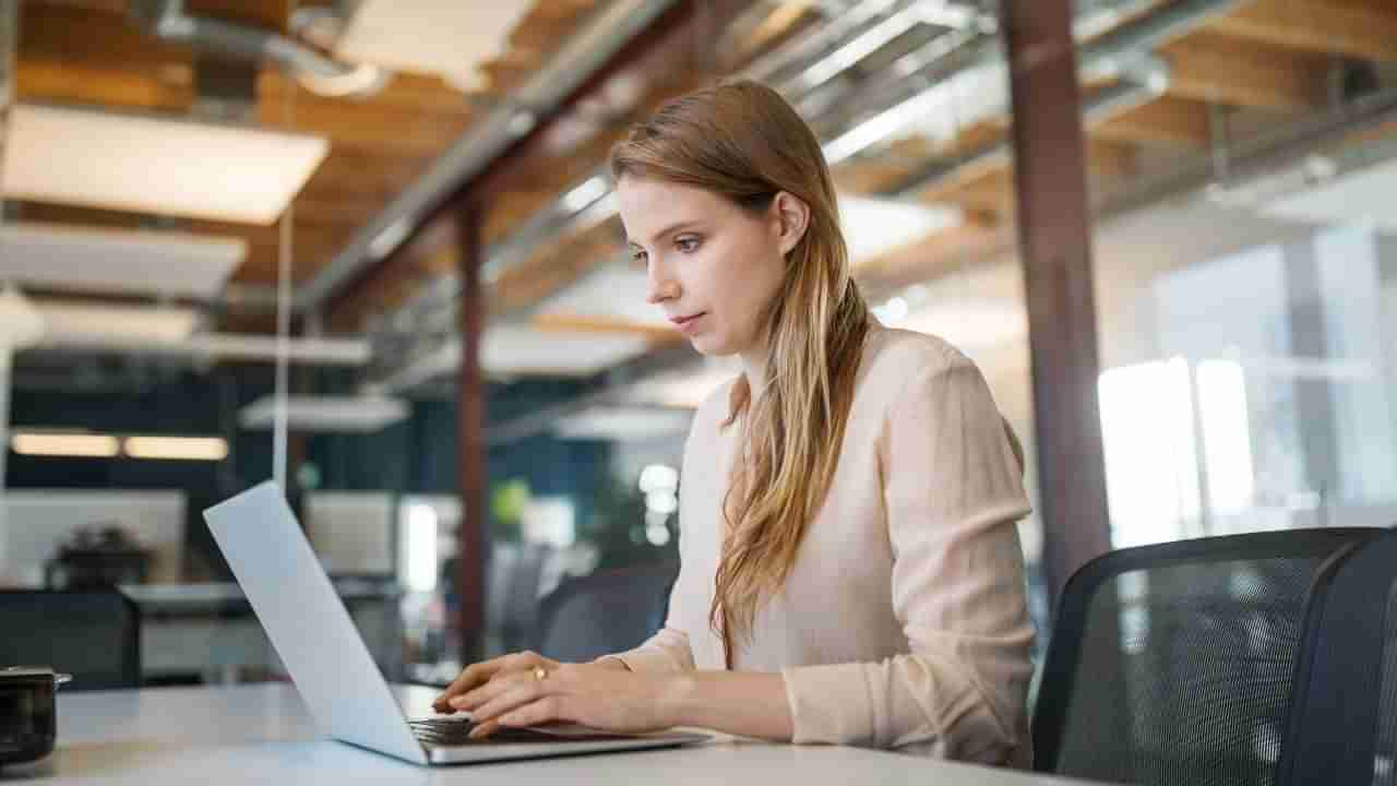 Viral: ನಿಮ್ಗೆಲ್ಲಾ ಗೂಗಲ್ ಕಂಪನಿಯಲ್ಲಿ ಯಾರ್ ಕೆಲ್ಸ ಕೊಡ್ತಾರೆ ಎಂದ ಸಂದರ್ಶಕನಿಗೆ ಮುಟ್ಟಿಕೊಳ್ಳುವಂತೆ ಉತ್ತರ ನೀಡಿದ ಯುವತಿ