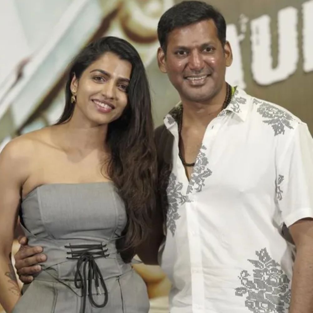 A few months ago, Vishal said she was in love with actress Sai Dhanishka and would soon be engaged.
