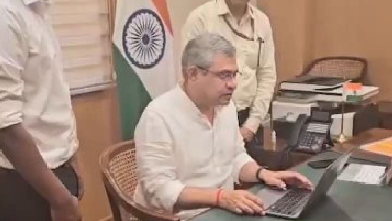 ಸ್ವದೇಶಿ ಉತ್ಪನ್ನ ಬಳಸಿ; ಜೋಹೋ ಬಳಸುವ ಮೂಲಕ ಭಾರತೀಯರಿಗೆ ಕರೆ ನೀಡಿದ ಸಚಿವ ಅಶ್ವಿನಿ ವೈಷ್ಣವ್