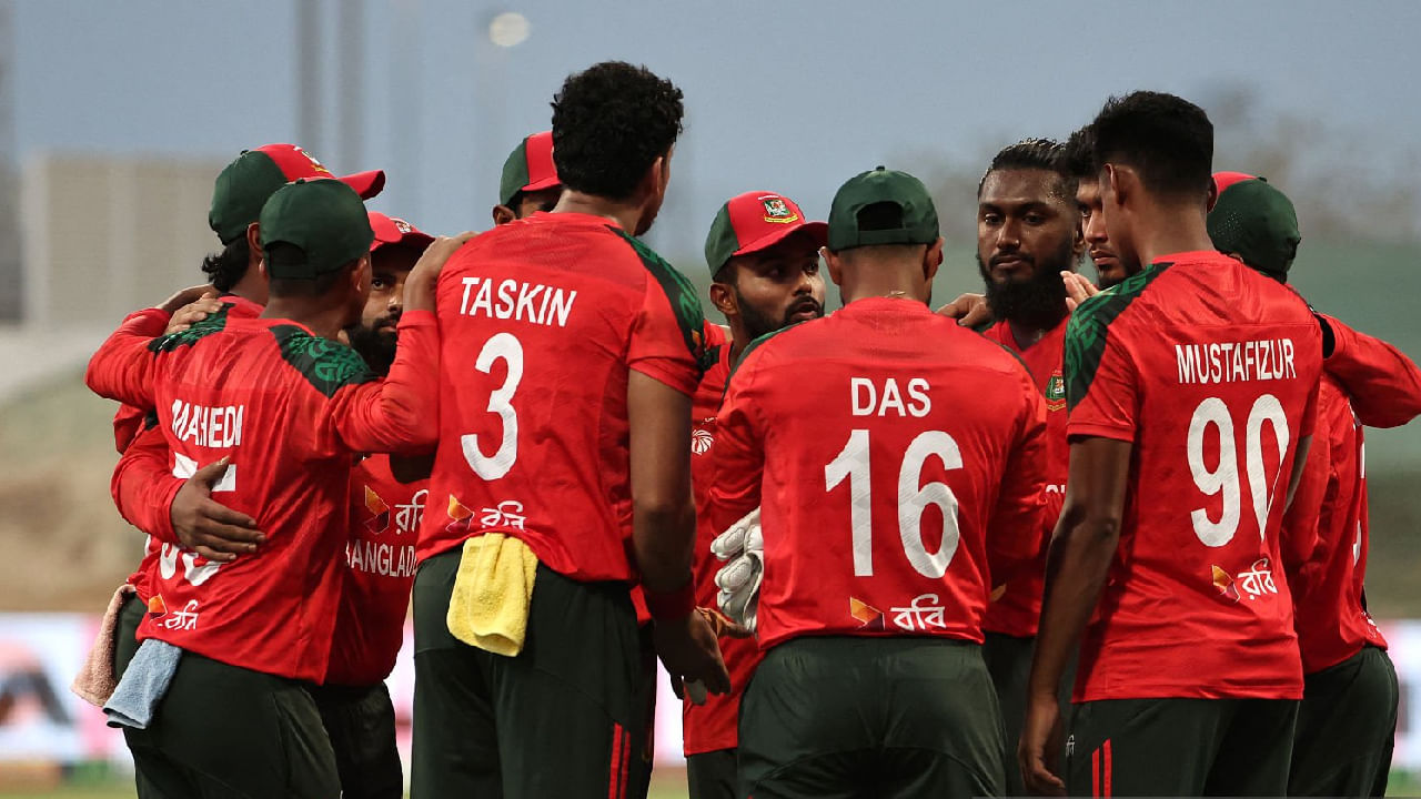 ಈ ಪಂದ್ಯವು ಉಭಯ ತಂಡಗಳ ಪಾಲಿಗೆ ಮಾಡು ಇಲ್ಲವೇ ಮಡಿ ಪಂದ್ಯವಾಗಿ ಮಾರ್ಪಡಲಿದೆ. ಏಕೆಂದರೆ ಭಾರತದ ವಿರುದ್ಧ ಸೋತರೆ, ಬಾಂಗ್ಲಾದೇಶ್ ತಂಡವು ಫೈನಲ್ಗೇರಲು ಪಾಕಿಸ್ತಾನ್ ವಿರುದ್ಧ ಗೆಲ್ಲಲೇಬೇಕು. ಅತ್ತ ಕೊನೆಯ ಪಂದ್ಯದಲ್ಲಿ ಬಾಂಗ್ಲಾದೇಶ್ ವಿರುದ್ಧ ಗೆದ್ದರೆ ಮಾತ್ರ ಪಾಕಿಸ್ತಾನ್ ತಂಡ ಫೈನಲ್ ಗೆ ಎಂಟ್ರಿ ಕೊಡಲಿದೆ.