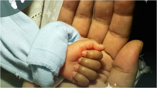 ನಟ ರಜನಿಕಾಂತ್ ಮೂರ್ತಿಗೆ ಪೂಜೆ ಮಾಡಿ ನವರಾತ್ರಿ ಆಚರಿಸುತ್ತಿರುವ ಅಭಿಮಾನಿ