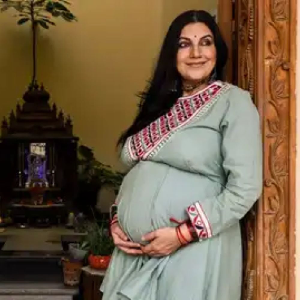 ಐವಿಎಫ್ ತಂತ್ರಜ್ಞಾನದ ಮೂಲಕ ನಟಿ ಭಾವನಾ ರಾಮಣ್ಣ ಗರ್ಭ ಧರಿಸಿದ್ದರು. ಅವರು ಅವಳಿ ಮಕ್ಕಳಿಗೆ ತಾಯಿ ಆಗುವವರಿದ್ದರು. ಈ ವಿಷಯವನ್ನು ಅವರು ಮಾಧ್ಯಮಗಳ ಮುಂದೆ ಹೇಳಿಕೊಂಡಿದ್ದರು. ತಮ್ಮ ನಿರ್ಧಾರಕ್ಕೆ ಬಂದ ಟೀಕೆಗಳನ್ನು ವಿರೋಧಿಸಿದ್ದರು.