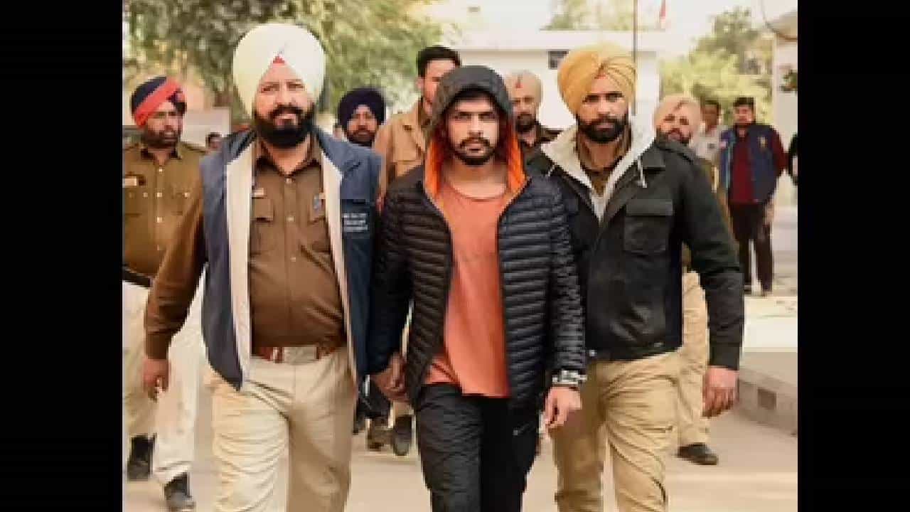 ಲಾರೆನ್ಸ್ ಬಿಷ್ಣೋಯ್ ಗ್ಯಾಂಗ್ನ್ನು ಭಯೋತ್ಪಾದಕ ಸಂಘಟನೆ ಎಂದು ಘೋಷಿಸಿದ ಕೆನಡಾ ಲಾರೆನ್ಸ್ ಬಿಷ್ಣೋಯ್ ಗ್ಯಾಂಗ್ನ್ನು ಭಯೋತ್ಪಾದಕ ಸಂಘಟನೆ ಎಂದು ಘೋಷಿಸಿದ ಕೆನಡಾ