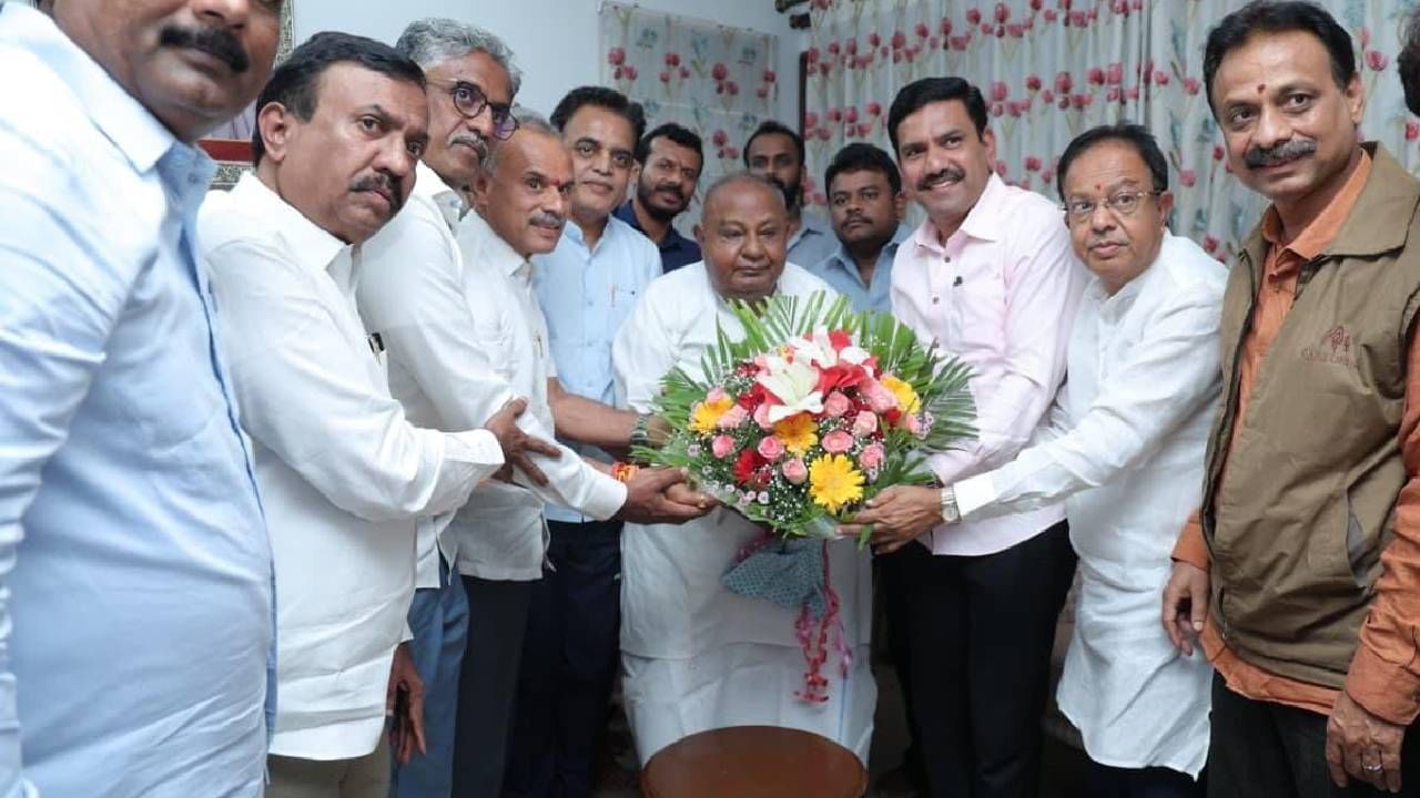 ಇದ್ದಕ್ಕಿದ್ದಂತೆ ಬಿಜೆಪಿ ನಾಯಕರು ದೇವೇಗೌಡರನ್ನು ಭೇಟಿಯಾಗಿದ್ದೇಕೆ?; ಕಾರಣ ಇಲ್ಲಿದೆ