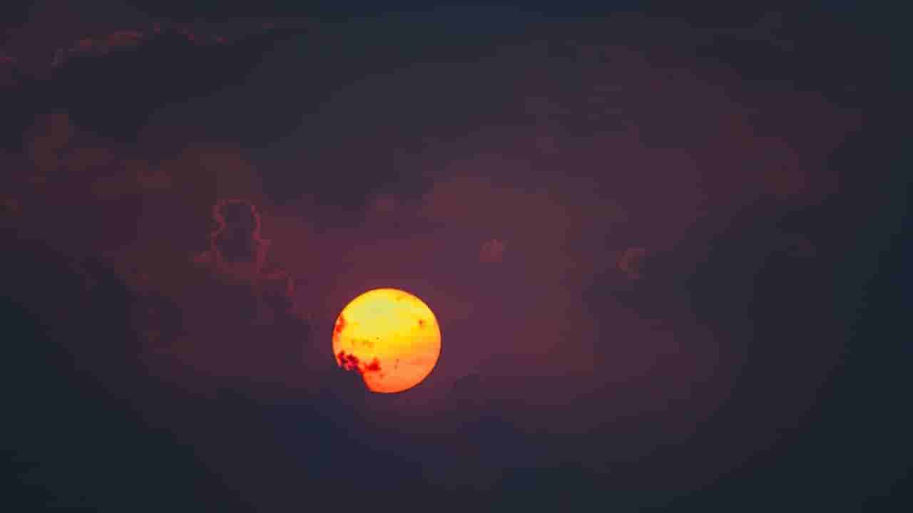 ರಾಹುಗ್ರಸ್ತ ರಕ್ತ ಚಂದ್ರಗ್ರಹಣ ವಿಶೇಷತೆ ಏನು? ಬರಿಗಣ್ಣಿನಿಂದಲೇ ವೀಕ್ಷಿಸಬಹುದೇ?