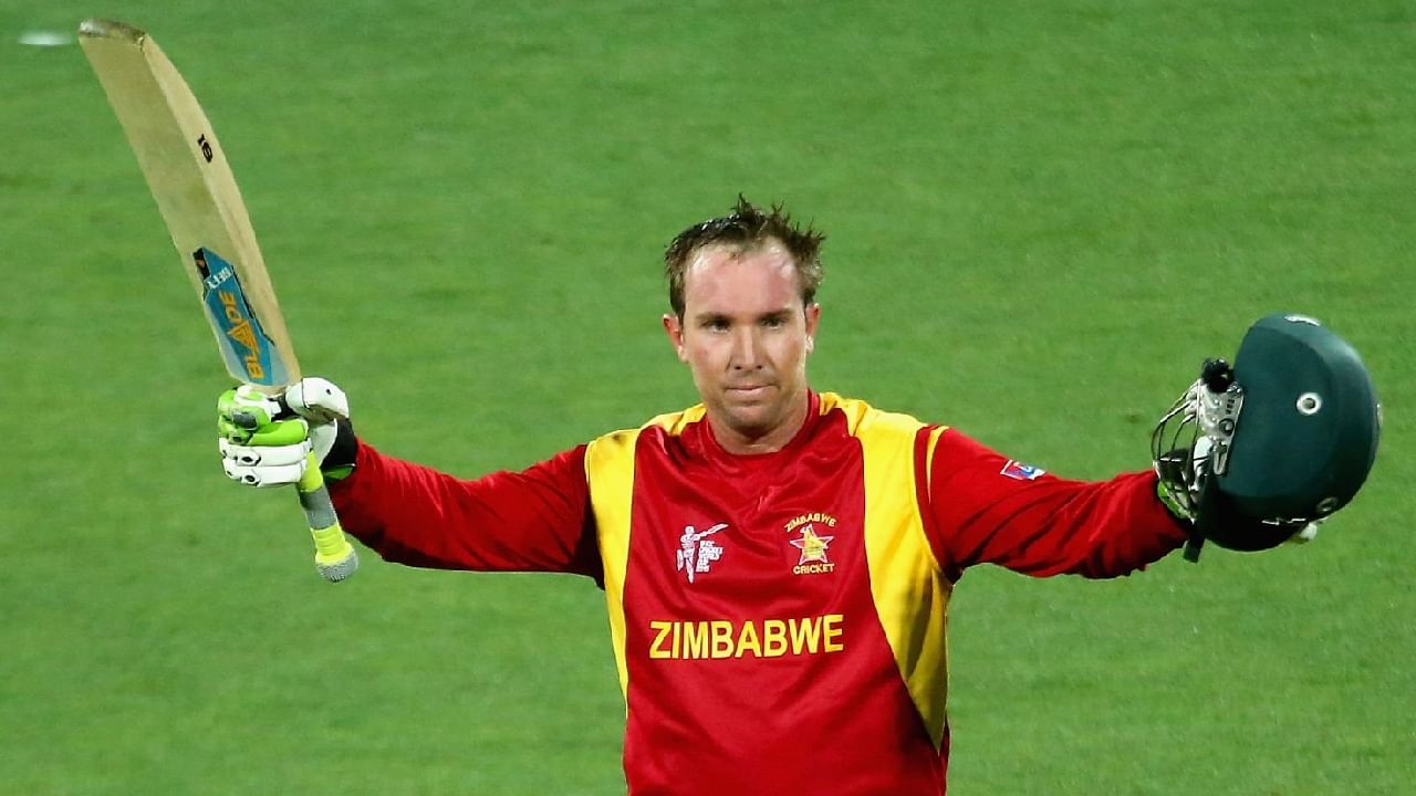 ಝಿಂಬಾಬ್ವೆ ತಂಡದ ವಿಕೆಟ್ ಕೀಪರ್ ಬ್ಯಾಟರ್ ಬ್ರೆಂಡನ್ ಟೇಲರ್ (Brendan Taylor) ಹೊಸ ವಿಶ್ವ ದಾಖಲೆ ನಿರ್ಮಿಸಿದ್ದಾರೆ. ಅದು ಕೂಡ ತಮ್ಮ 39ನೇ ವಯಸ್ಸಿನಲ್ಲಿ ಎಂಬುದು ವಿಶೇಷ. ಹರಾರೆಯಲ್ಲಿ ನಡೆದ ಟಿ20 ವಿಶ್ವಕಪ್ನ ಅರ್ಹತಾ ಸುತ್ತಿನ ಪಂದ್ಯದಲ್ಲಿ ಝಿಂಬಾಬ್ವೆ ಮತ್ತು ಬೋಟ್ಸ್ವಾನಾ ತಂಡಗಳು ಮುಖಾಮುಖಿಯಾಗಿದ್ದವು.