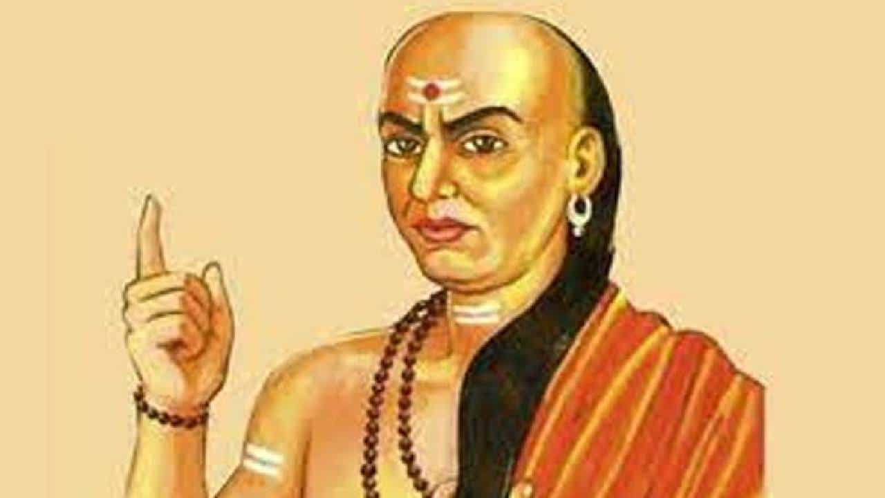 Chanakya Niti: ಲೈಫಲ್ಲಿ ಸಕ್ಸಸ್ ಸಿಗ್ಬೇಕಂದ್ರೆ ಚಾಣಕ್ಯರು ಹೇಳಿದ ಈ ತಂತ್ರಗಳನ್ನು ಅನುಸರಿಸಿ Chanakya Niti: ಲೈಫಲ್ಲಿ ಸಕ್ಸಸ್ ಸಿಗ್ಬೇಕಂದ್ರೆ ಚಾಣಕ್ಯರು ಹೇಳಿದ ಈ ತಂತ್ರಗಳನ್ನು ಅನುಸರಿಸಿ